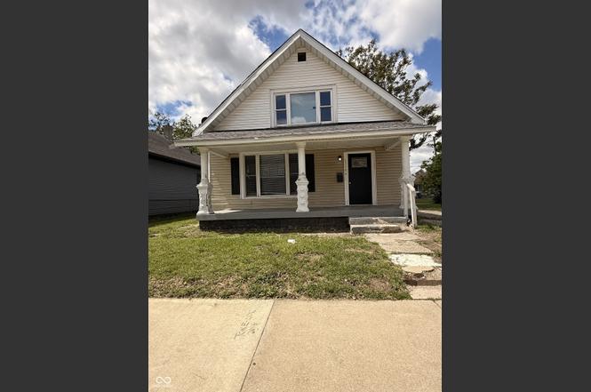 1118 N Mount St