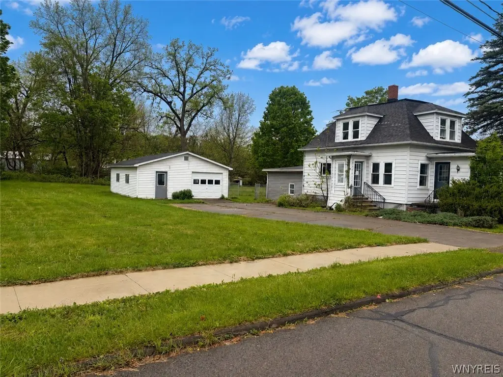 83 Mechanic St