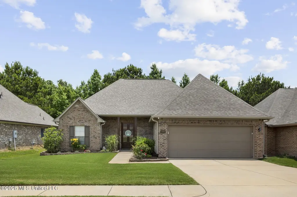 116 Woodscape Dr
