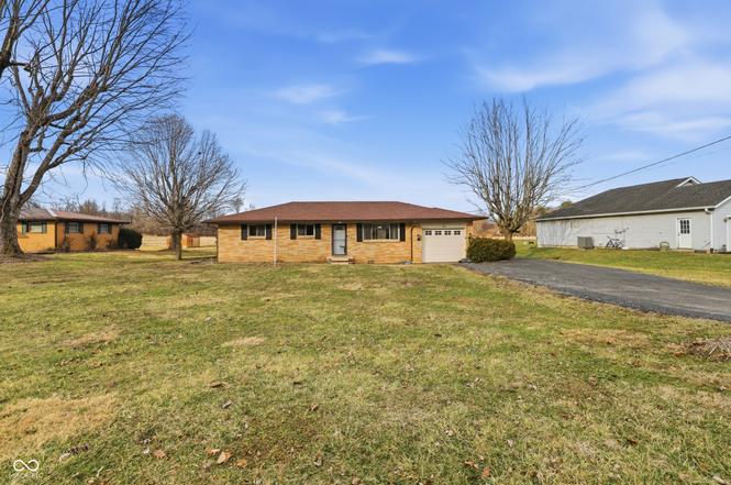 3081 W County Road 100 S