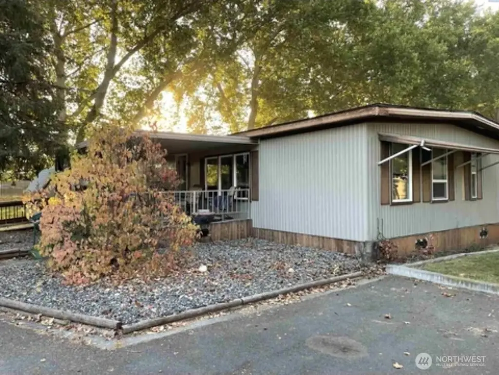 2021 Mahan Ave Unit A4