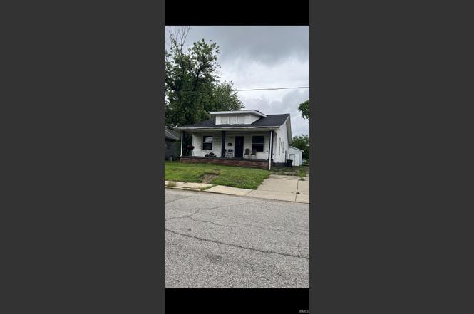 1104 Adams Ave