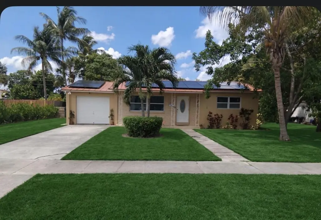 729 Ilex Ct