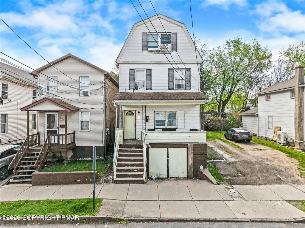 547 N Franklin St