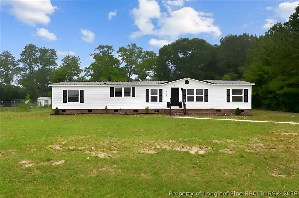 6729 Tennis Dr