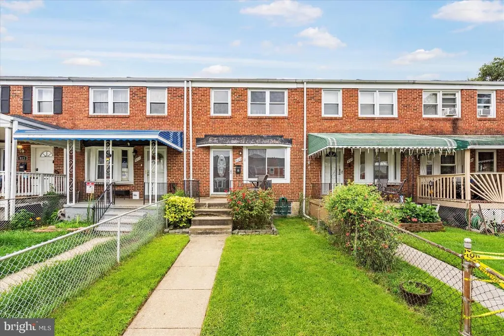 909 Arncliffe Rd