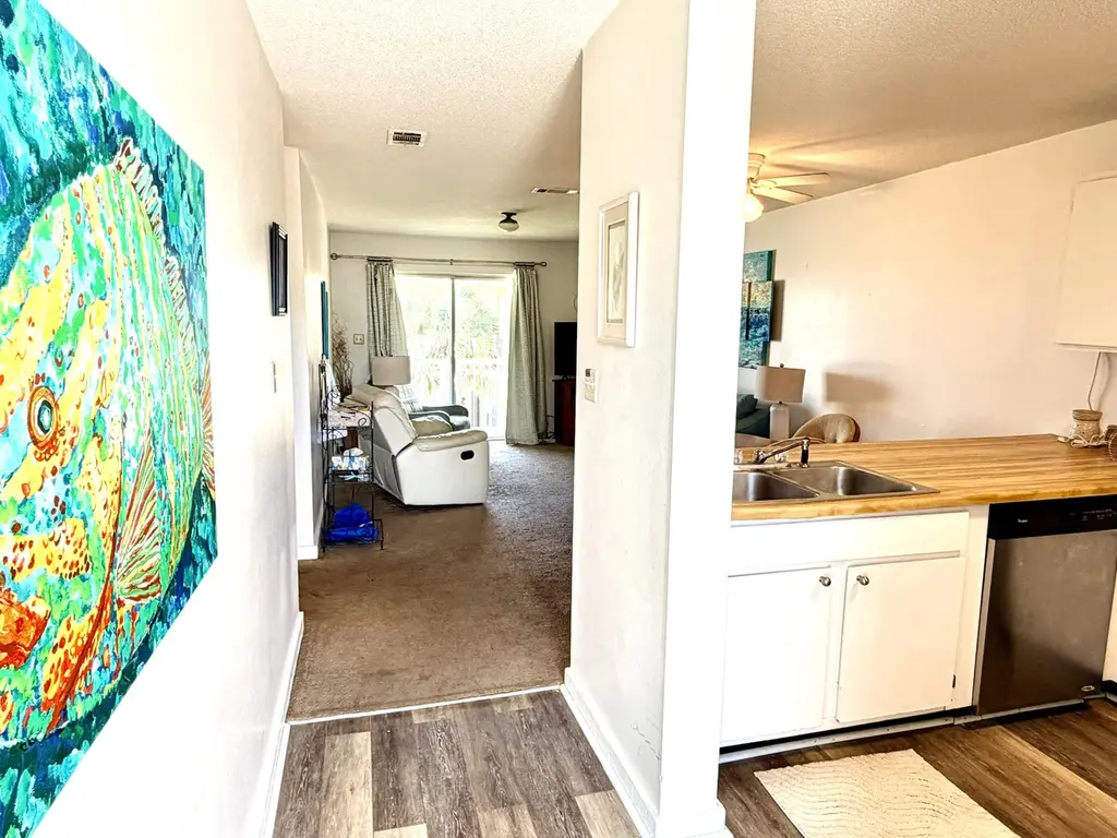 375 Bluefish Dr #302