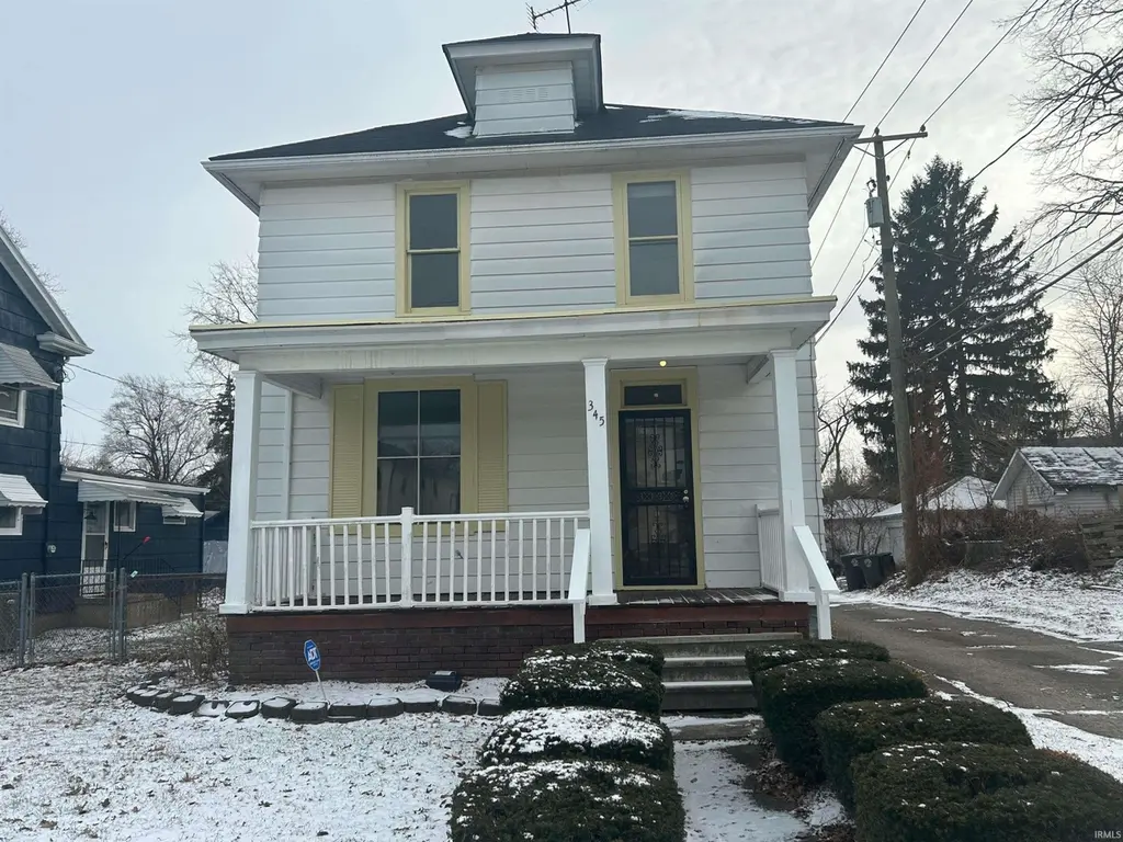 345 W Packard Ave