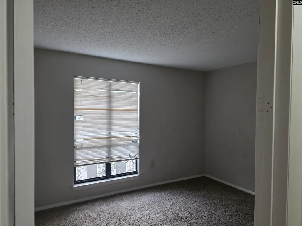 207 Weddell St Unit 4D
