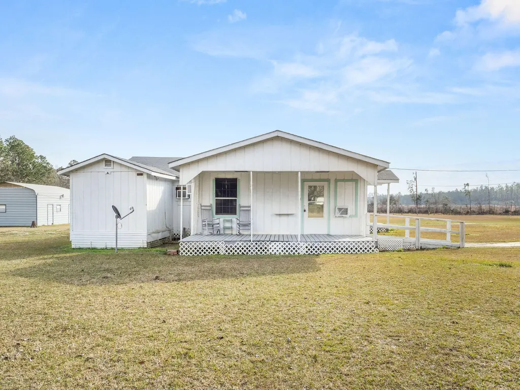121 Hog Farm Rd