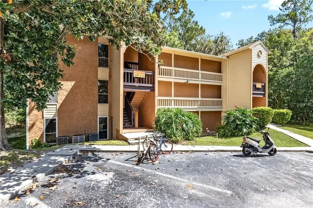 1810 NW 23rd Blvd #109