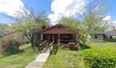 2361 Adams Ave