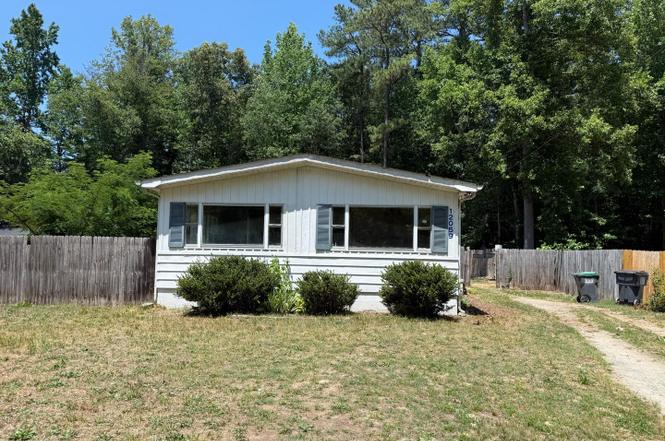 12059 Red Pine Rd