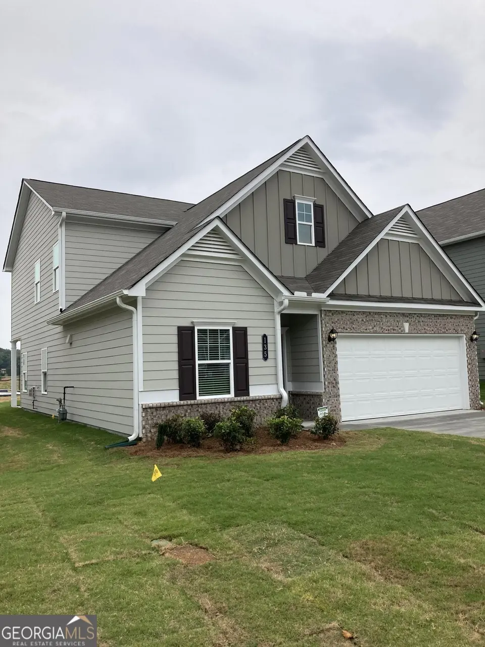 135 Graham Cir