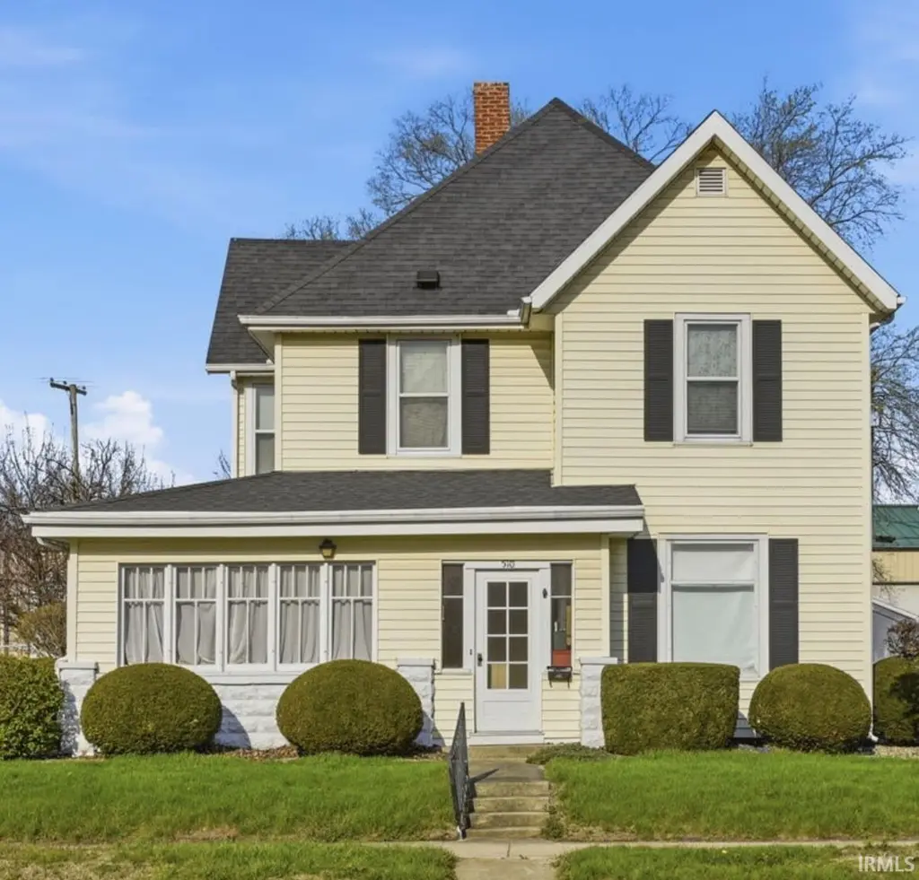 510 N Illinois St