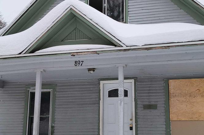 897 Turner Ave