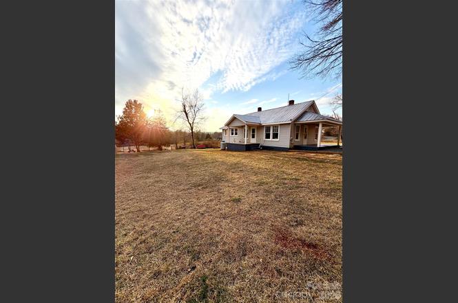 137 Clements Rd