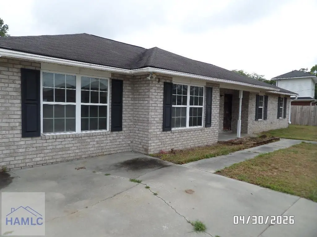 963 Yale Ct