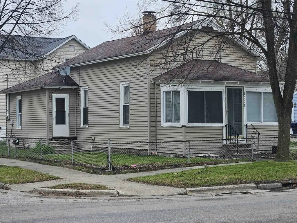 1001 E North Union St