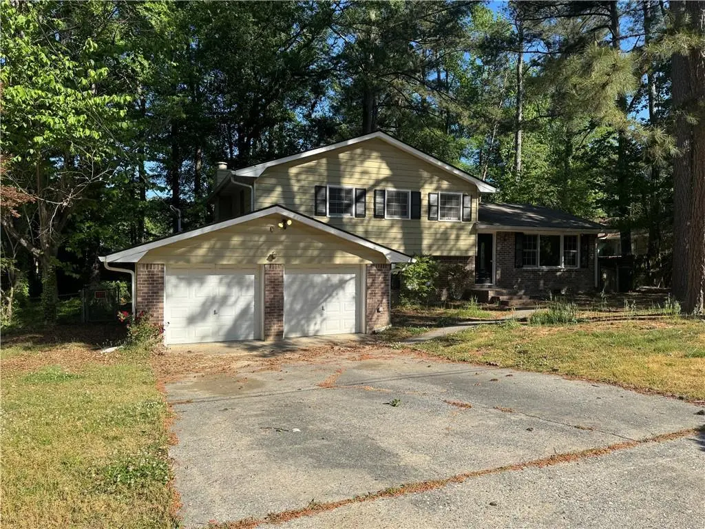1130 Buckhurst Dr