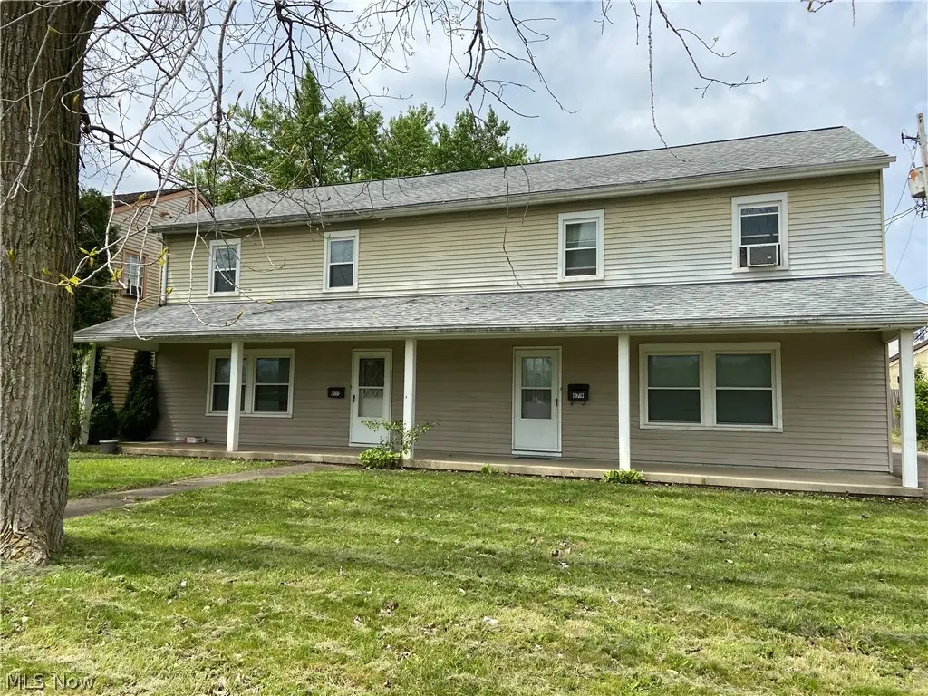 877 Arden Ave