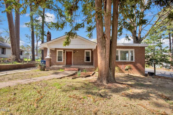 113 Austin St