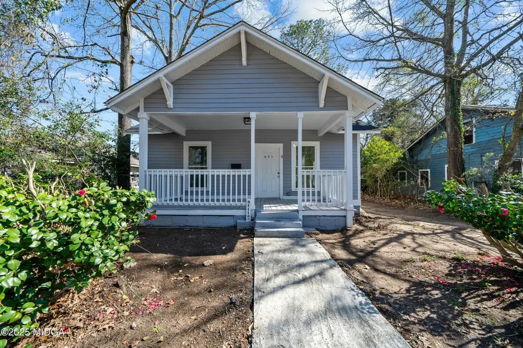 871 Peachtree St