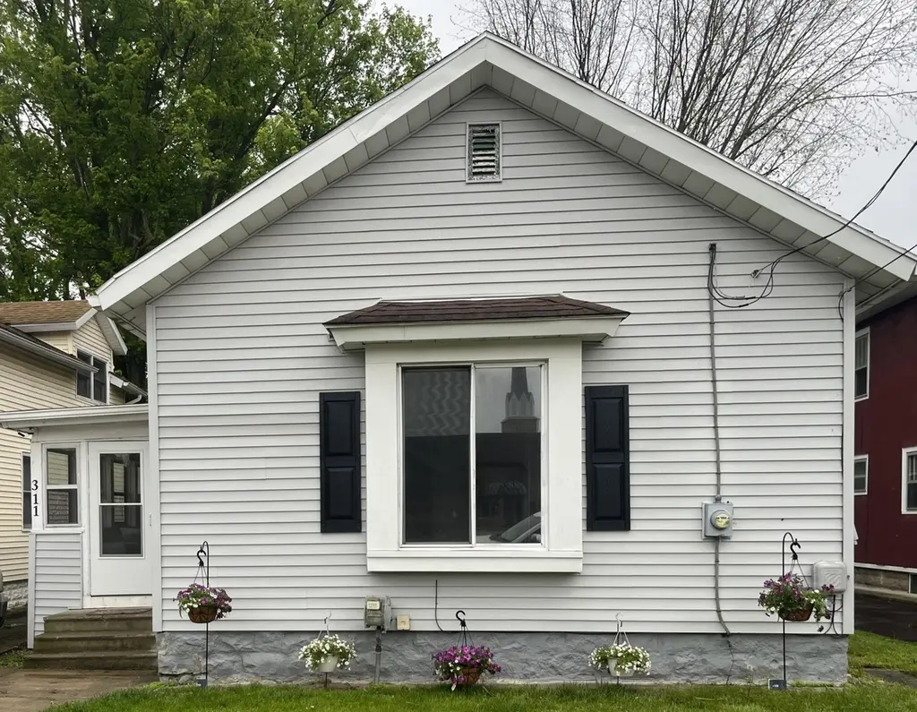 311 Quarry St
