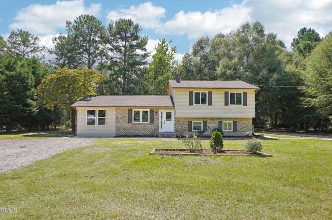 1379 Juniper Lake Rd