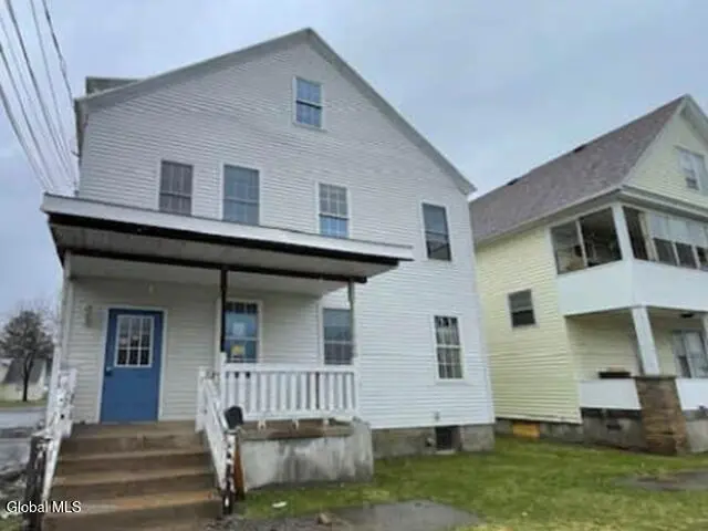 52 Dudley Ave