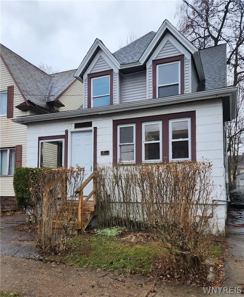 81 Mayer Ave