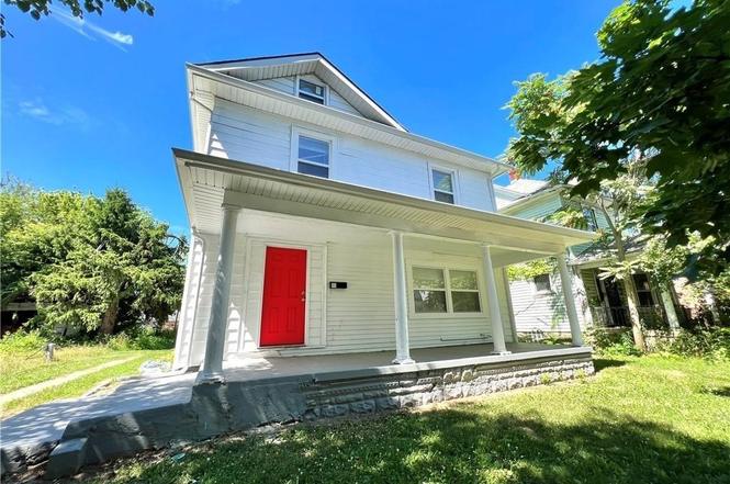 49 Pointview Ave