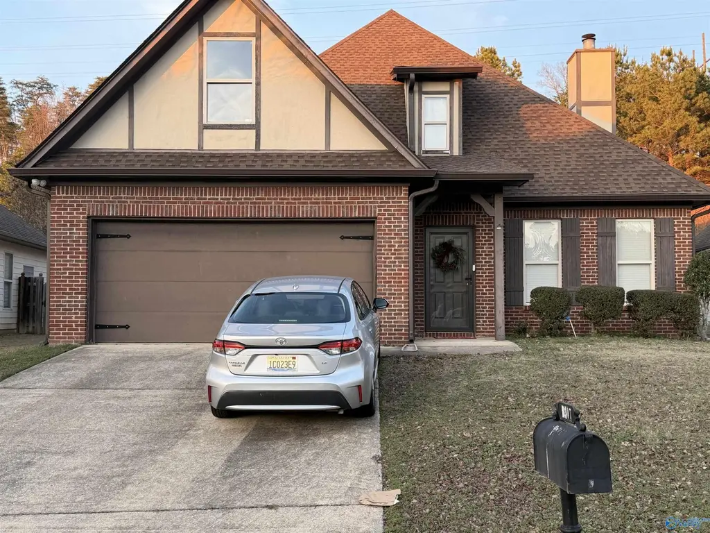 1307 Sierra Ct
