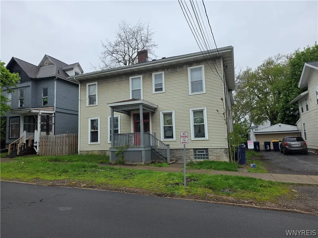 89 Pine St