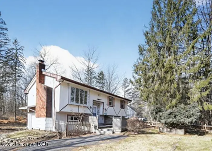 276 Ash Dr