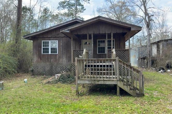 4367 Maple Dr