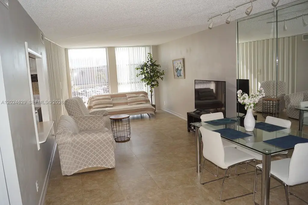 801 Three Islands Blvd #312