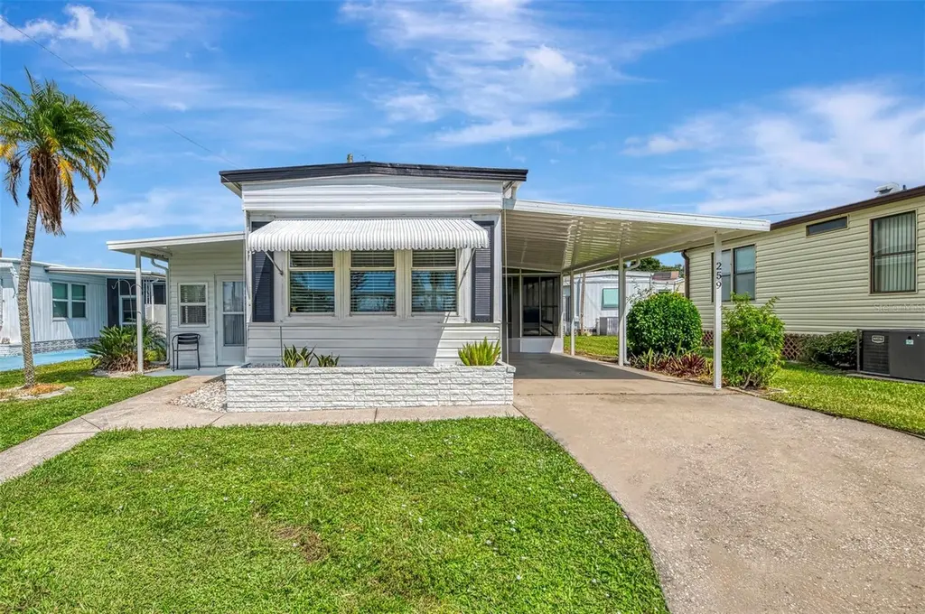 259 Inner Dr E
