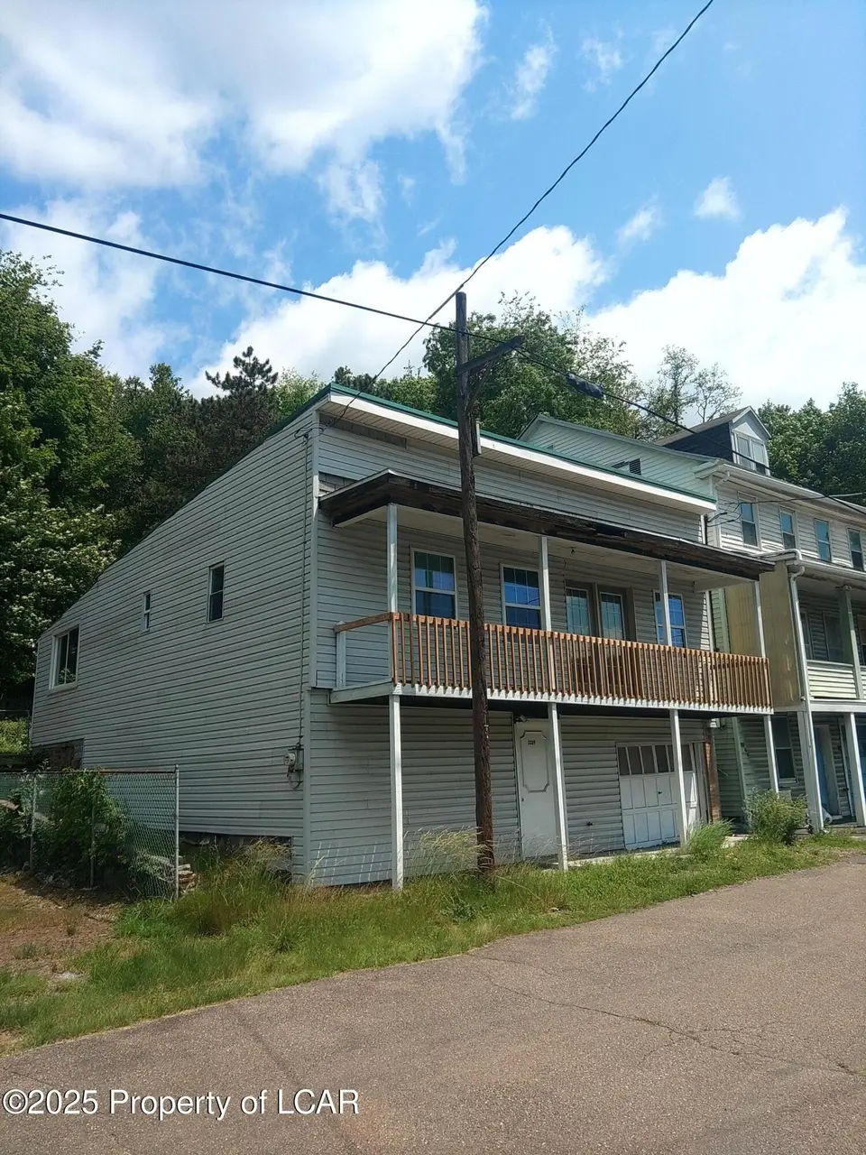2219 High St
