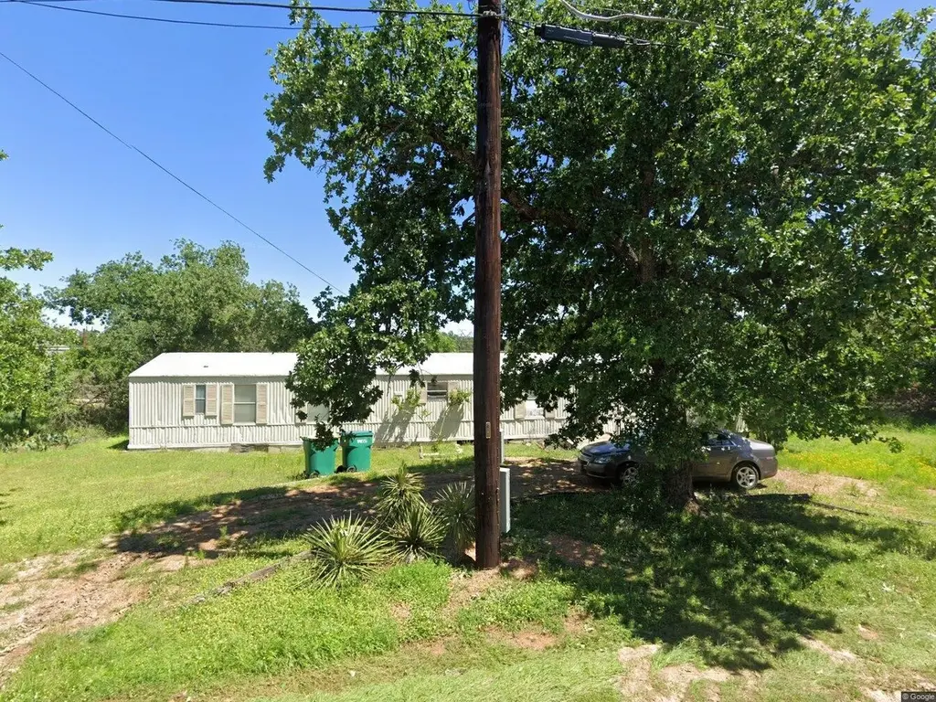 227 E Castleshoals Dr