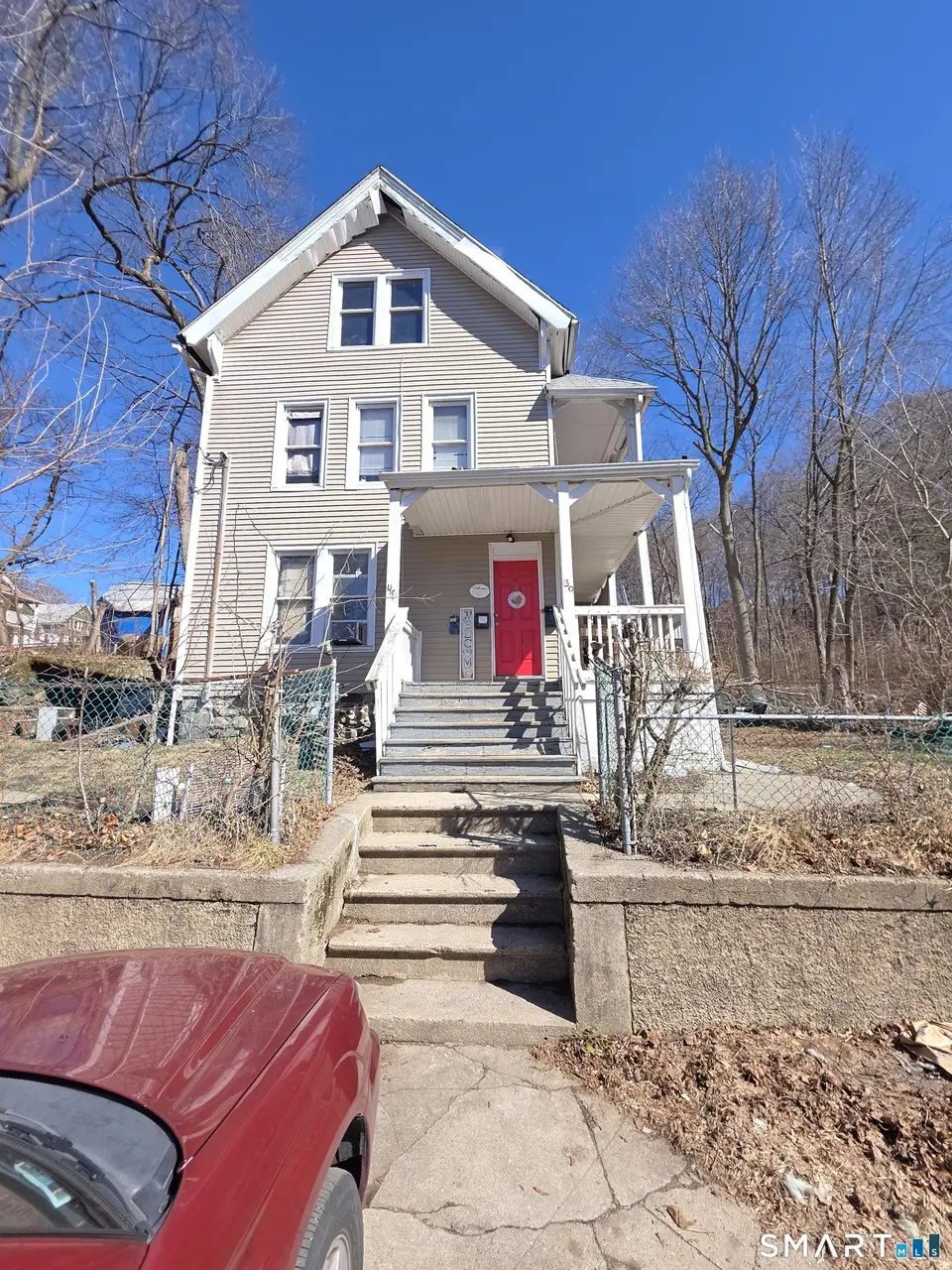 48 Taylor St
