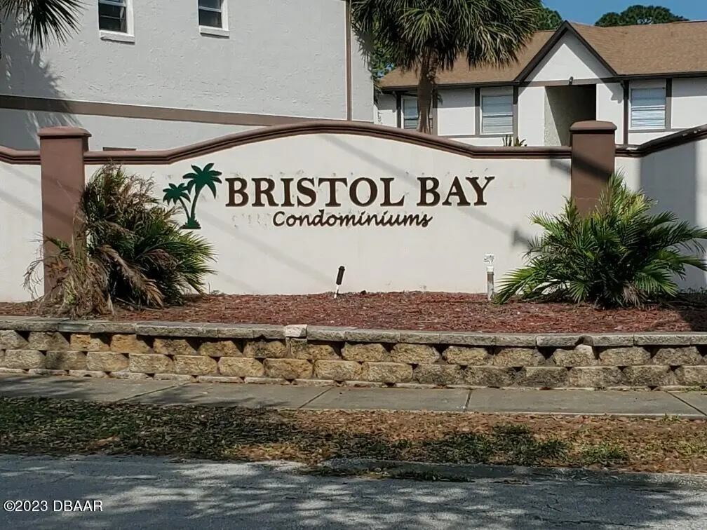 417 Banana Cay Dr Unit D