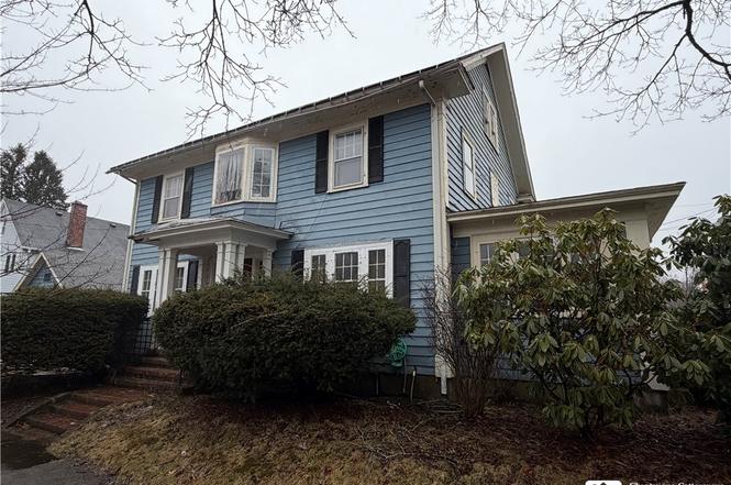 121 Buffalo St