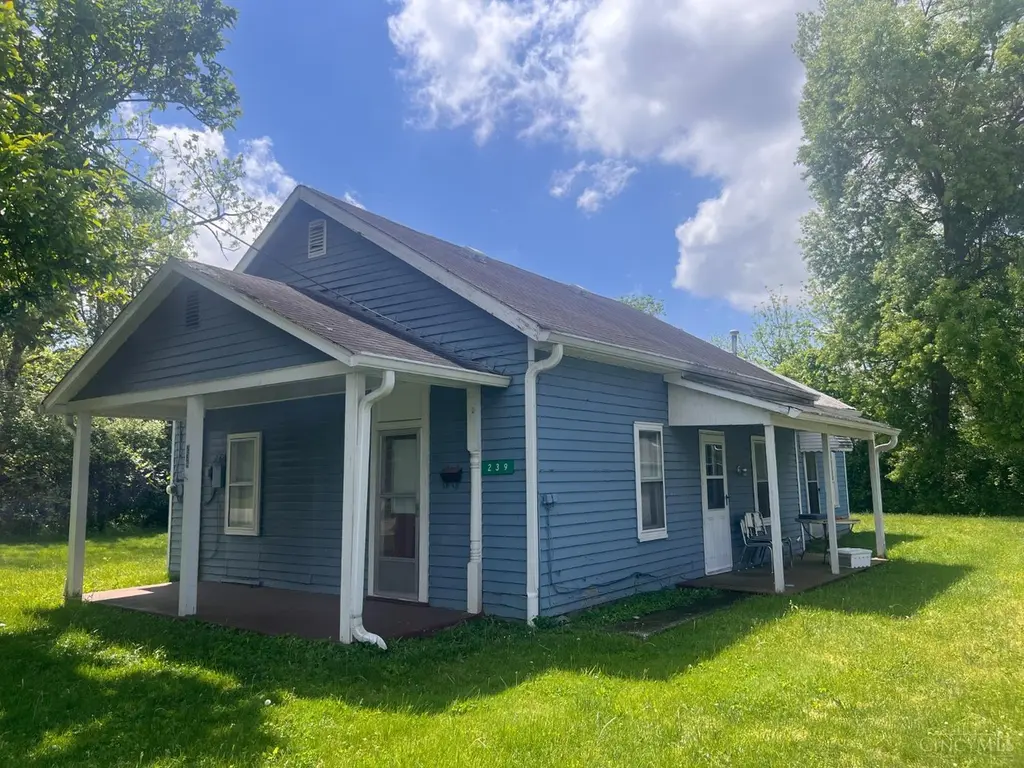 239 S Main St