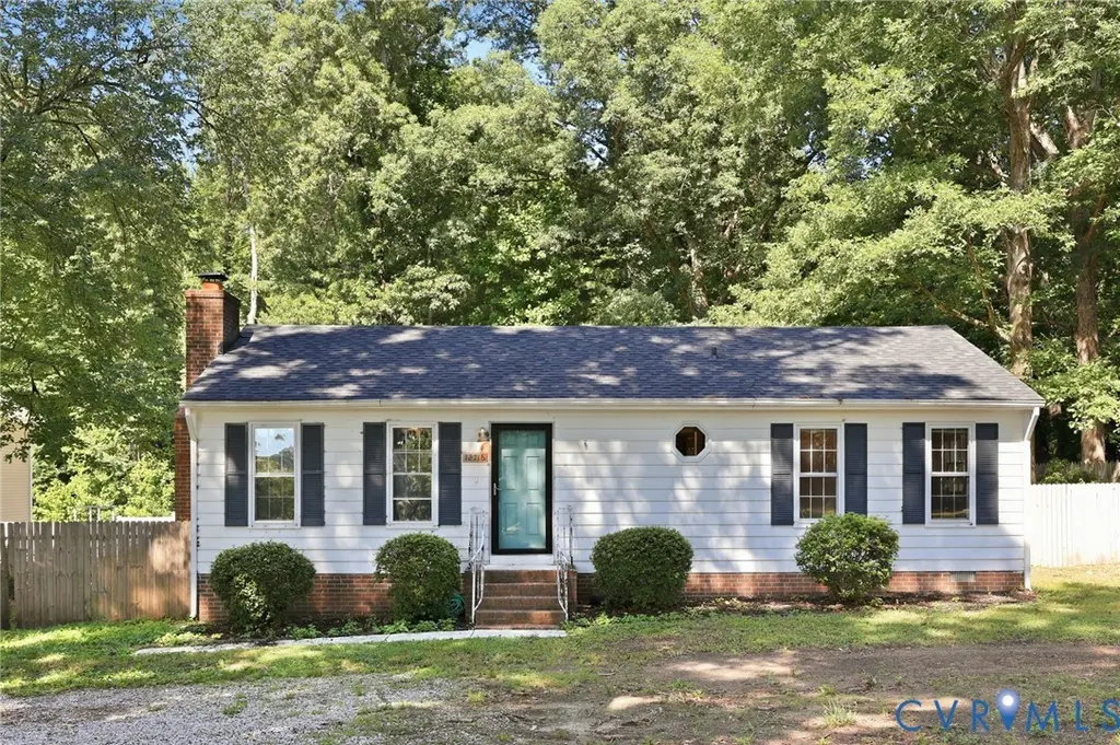 12716 S Chester Rd