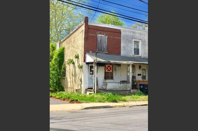1108 Central Ave