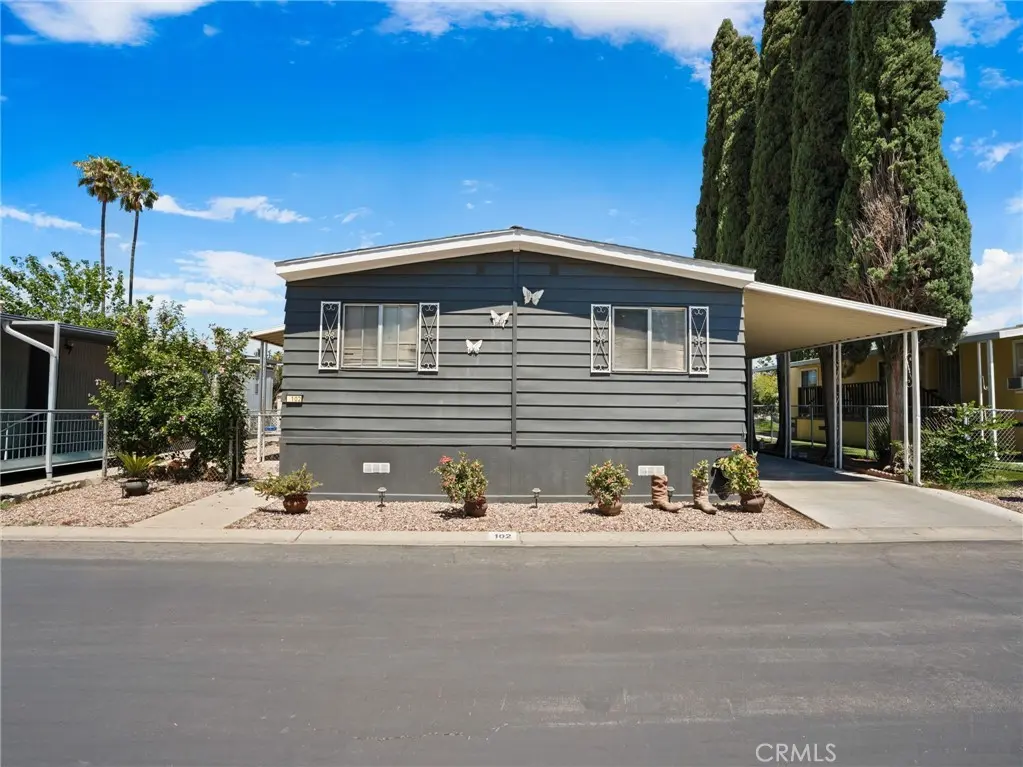 777 S Temescal St #102