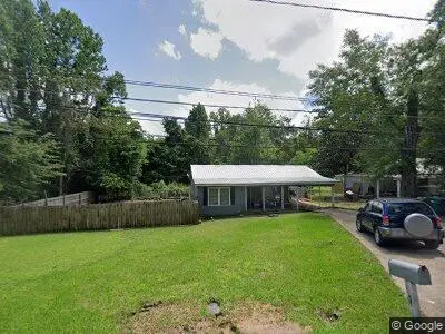 109 S Haynes St