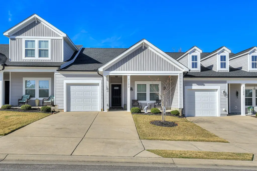 1103 Clareton Dr