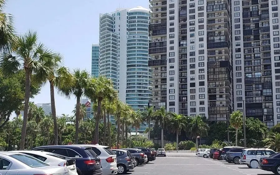 2451 Brickell Ave Apt 6k Ave